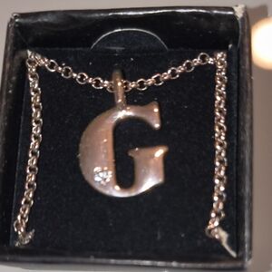 Avon Silver 'G' Pendant Necklace
